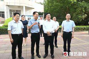 搞什么呢？赵继伟/胡明轩/徐杰三个后卫上半场合计7中0 合砍0分